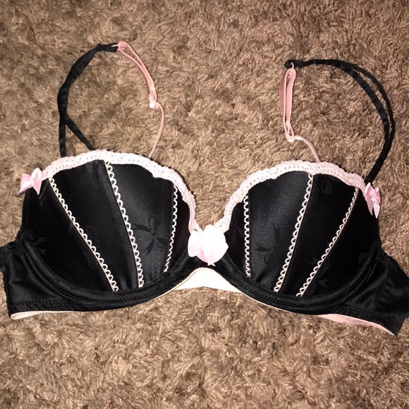 Victoria's Secret Other - VS push-up bra
